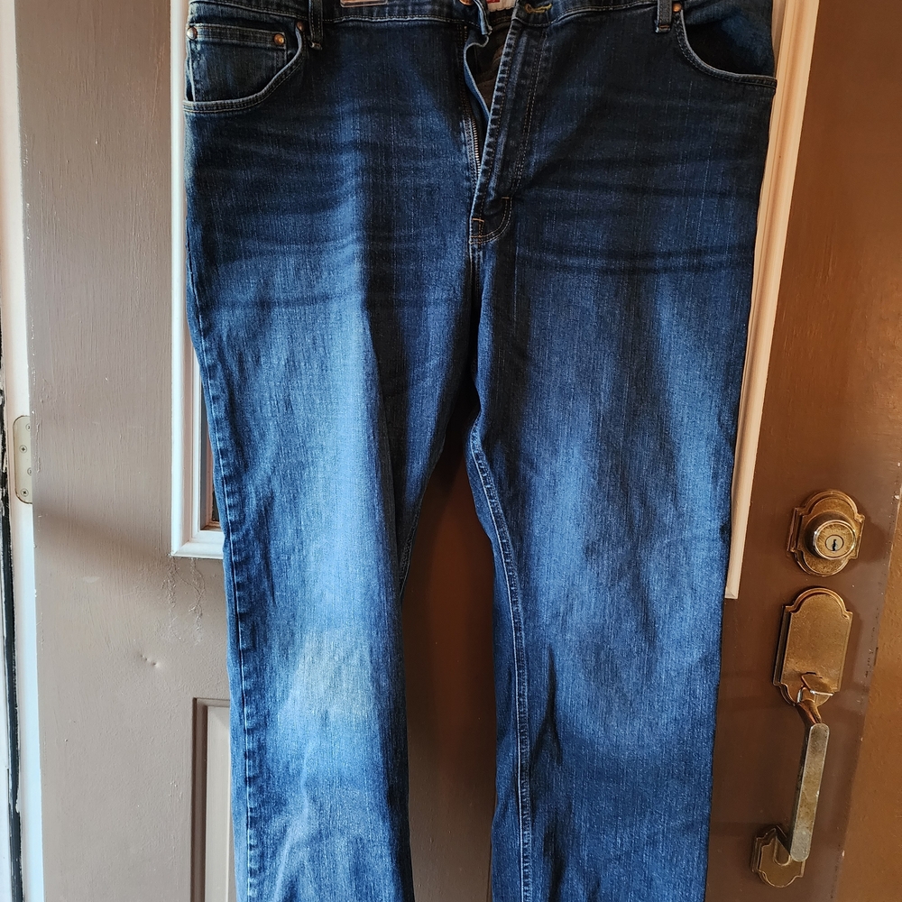 Classic Blue Denim Jeans. 42x30.